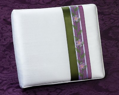 Silk Guest Book w/ Flower